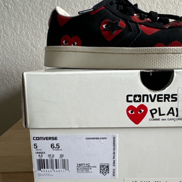 Comme des Garçons PLAY x Converse Canvas Low Top Sneaker - Picture 12 of 13